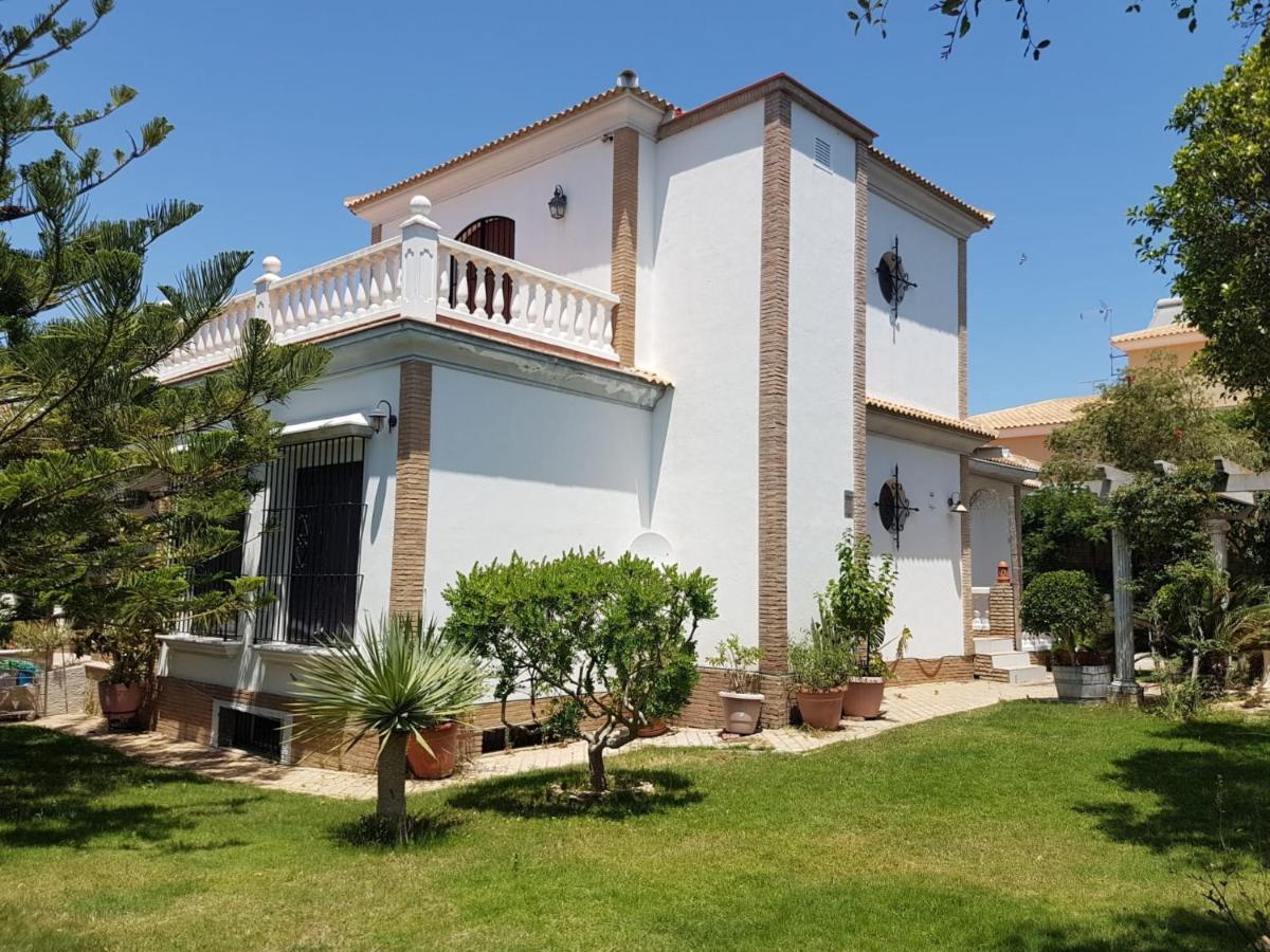 Casa Con Jardin En La Playa Villa Mazagon Luaran gambar